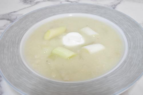 Jak uvařit kladenský květákový krém s kedlubnou ? Snadné recept, připravený za Do 30 minut